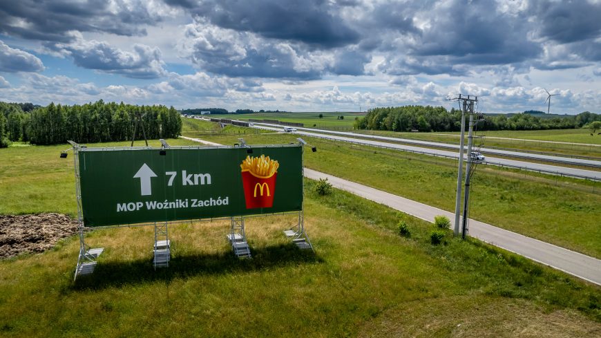 Konstrukcja reklamowa 15x5m - obrazek 17