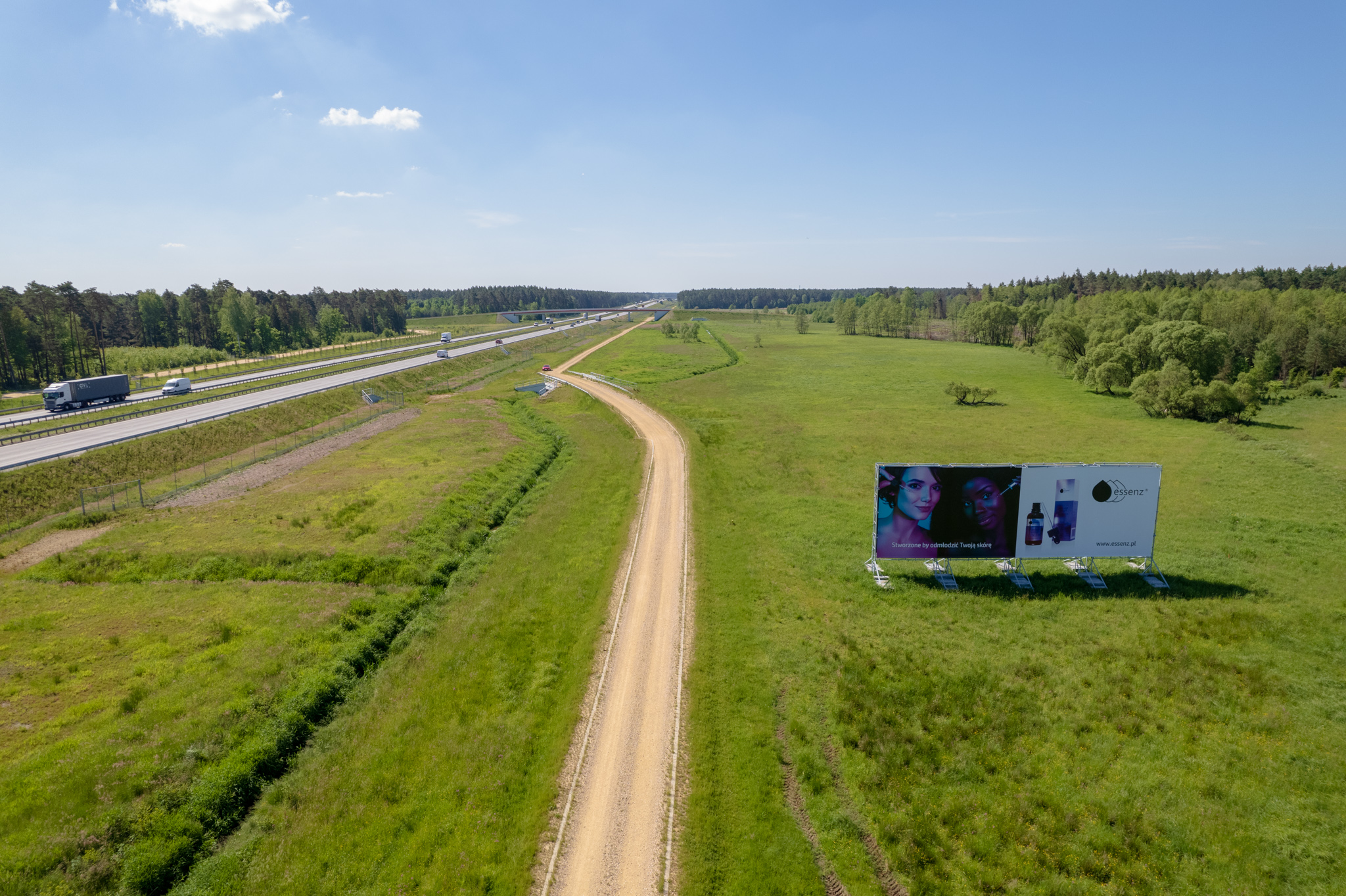 Billboard 18m x 6m, Autostrada A1, MOP Woźniki I (kierunek Gliwice/Łódź) 1 A1 Pyrzowice kier Lotnisko3