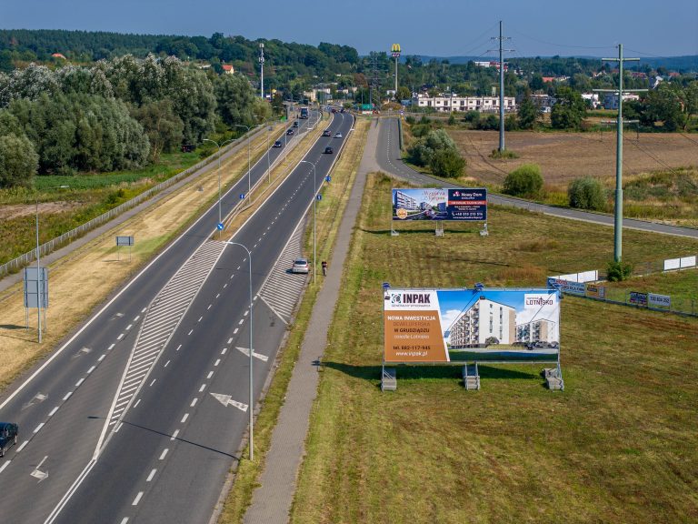 Płyta dibond – co to jest i jakie ma zastosowanie w reklamie zewnętrznej? | Billboard-X