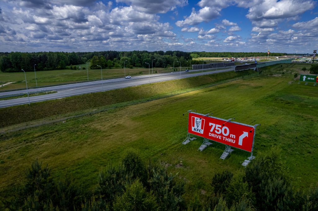 Realizacja billboardu reklamowego dla KFC