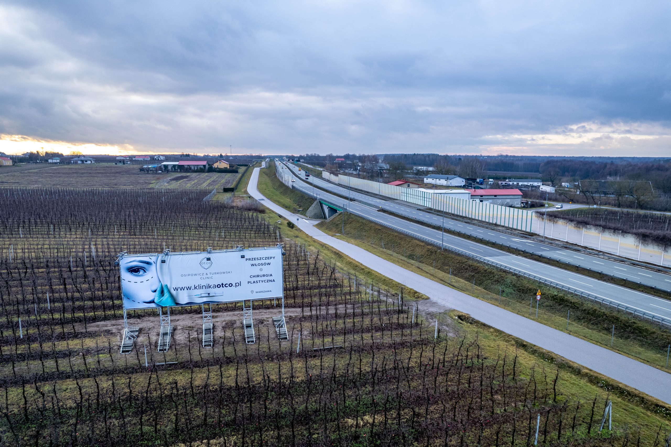Billboard 15m x 5m, Droga ekspresowa S8, Mszczonów (kierunek Łódź/Warszawa) 1 15x5m S8 Mszczonow k PiotrkowTryb scaled