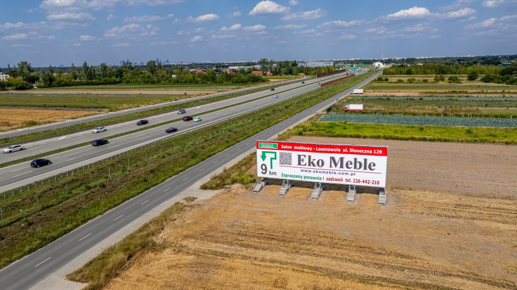 Billboard 20m x 6m, Droga ekspresowa S7, Lesznowola 2 (kierunek Warszawa/Radom) 7 Billboard 20x6m przes 2m