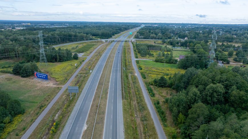 14c0b54d-cbaf-4d1b-a5fe-b762fc4fda3d