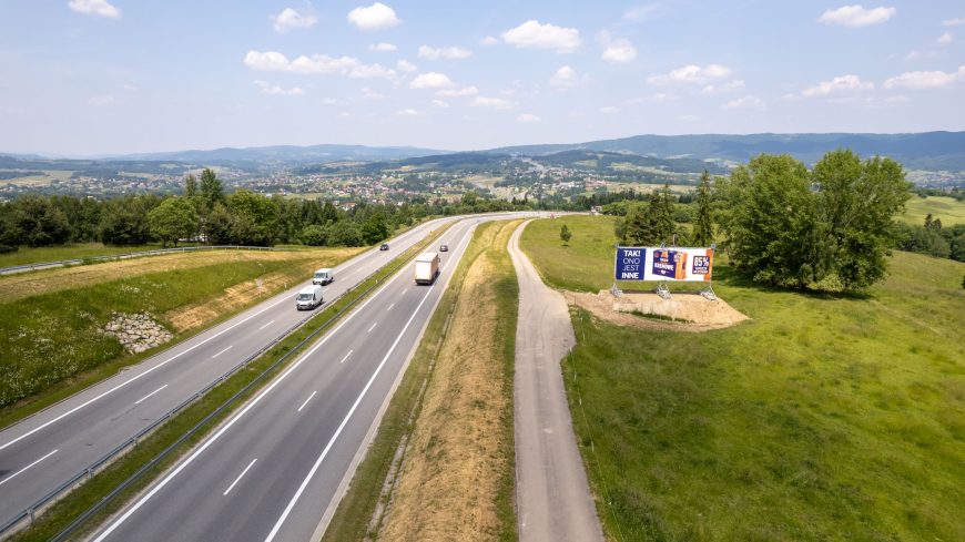 20f02398-ad38-4c6f-a41a-d322d7bf3595