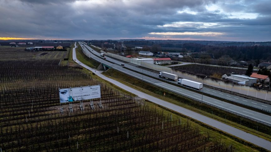 47df86f9-617b-4170-83c8-98c6bfd2820e