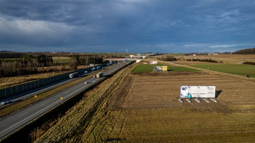 c1bdb322-d8c9-40b2-b091-e641cdf65eb3