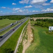 fb280e10-9d05-434b-a516-f4f875569d2b