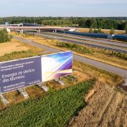 2e61e207-e193-4b47-b5da-4457d74af022