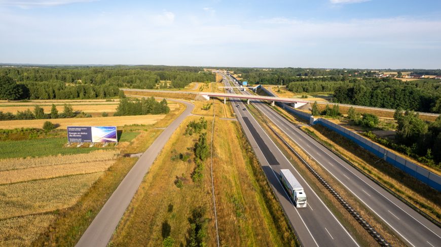 4c4ad9f0-6c17-43de-83d0-8e8c333578ba